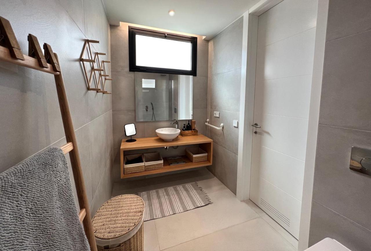 Medanojoy1- 3 Bedrooms, Spacious Apartment 60 M From The Beach El Medano  Exterior photo